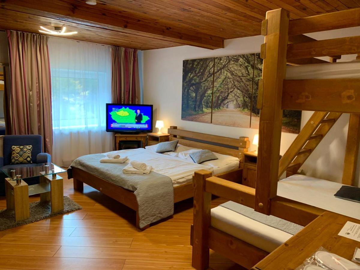 Hotel Lesana Špindlerŭv Mlýn Eksteriør billede