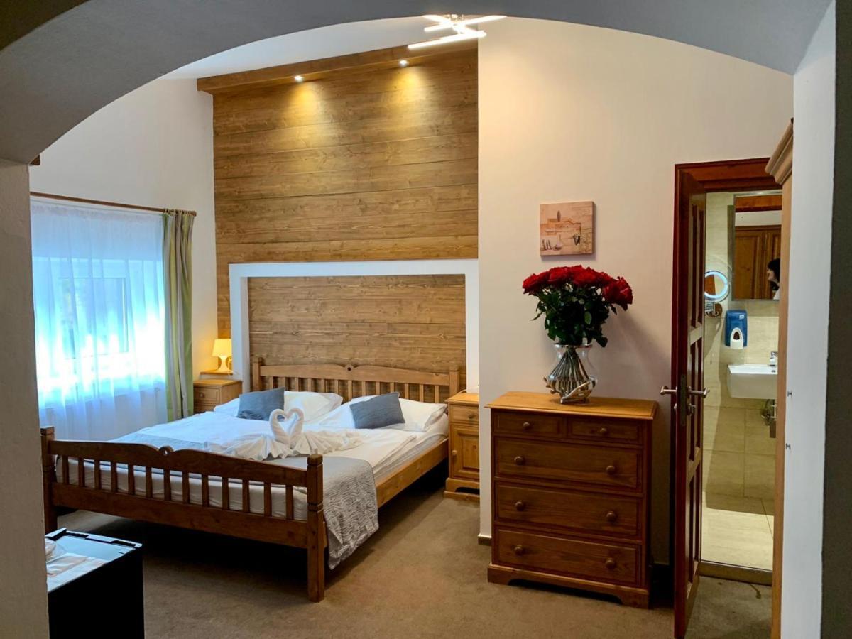 Hotel Lesana Špindlerŭv Mlýn Eksteriør billede