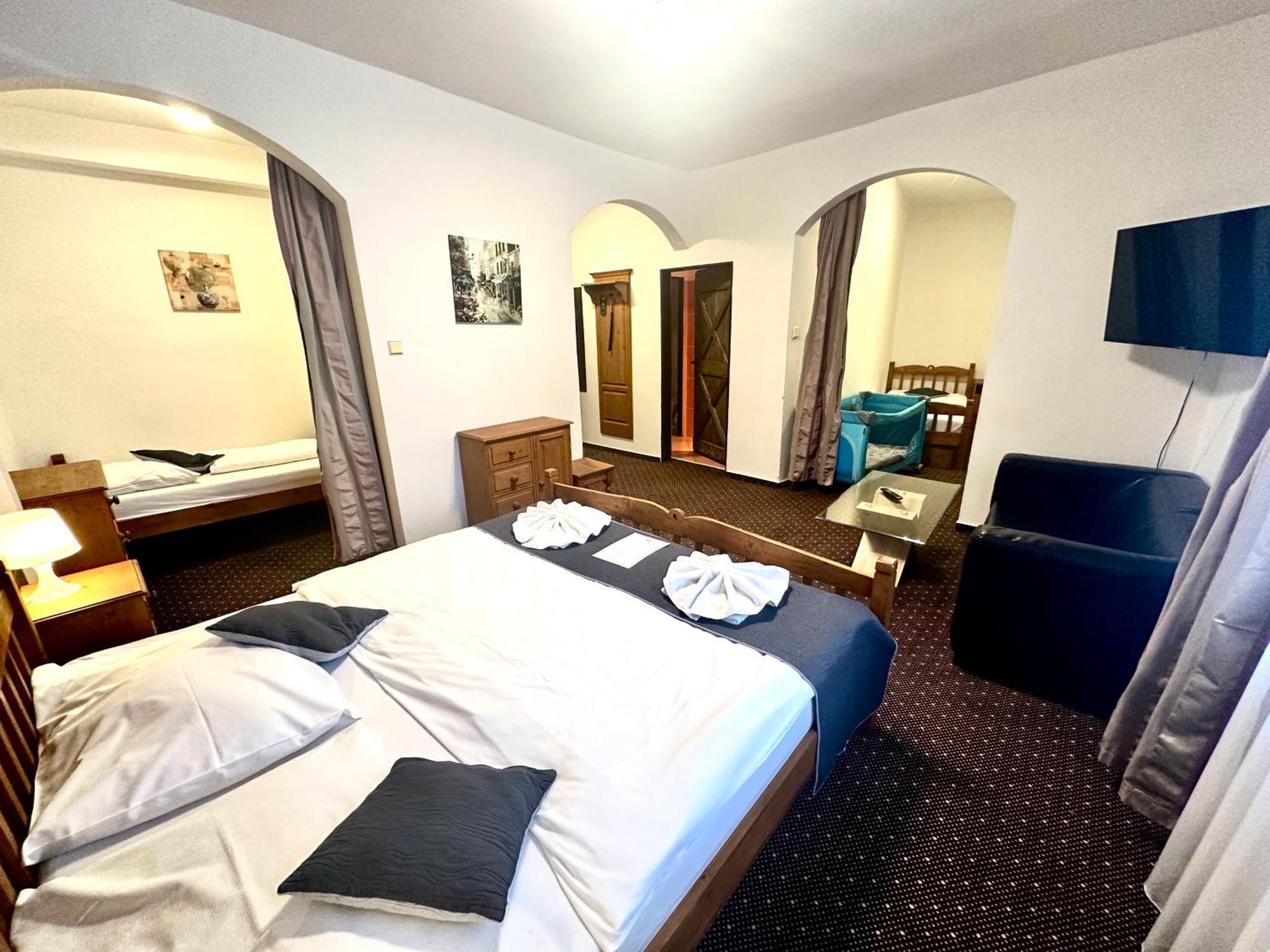 Hotel Lesana Špindlerŭv Mlýn Eksteriør billede